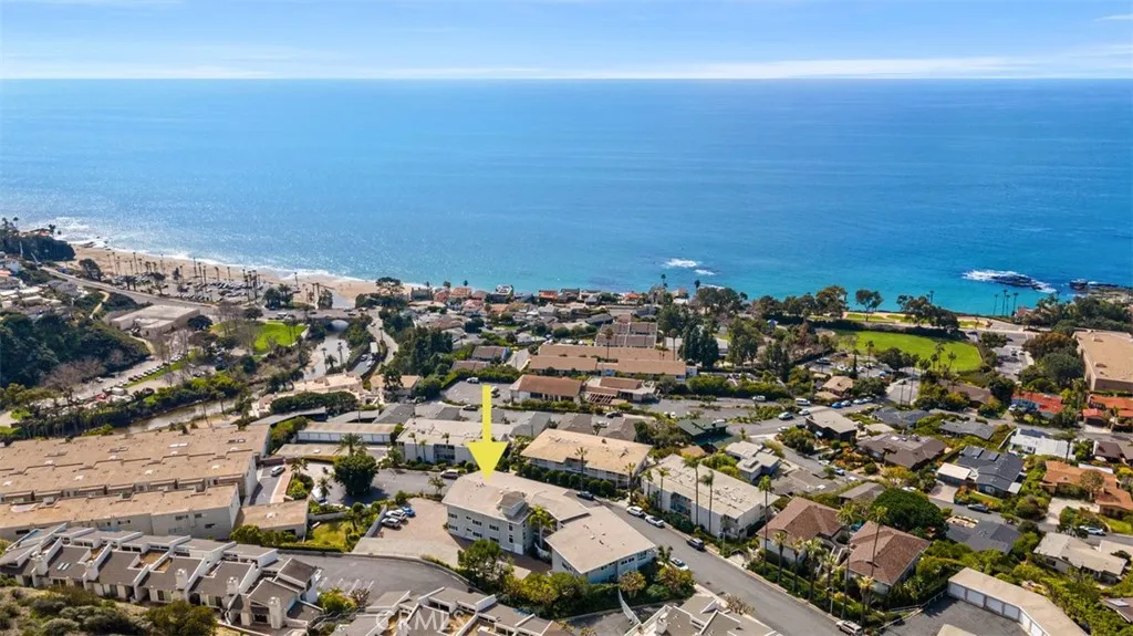 Laguna Beach, California 92651, United States, 3 Bedrooms Bedrooms, ,2 BathroomsBathrooms,Residential,Active,112463