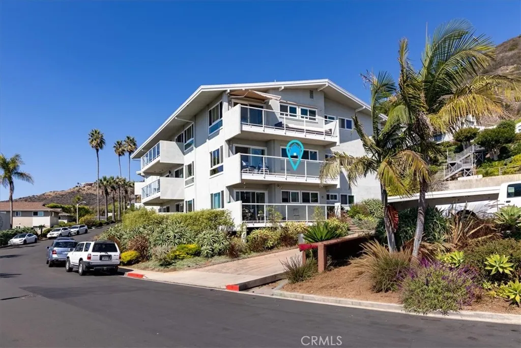 Laguna Beach, California 92651, United States, 3 Bedrooms Bedrooms, ,2 BathroomsBathrooms,Residential,Active,112463