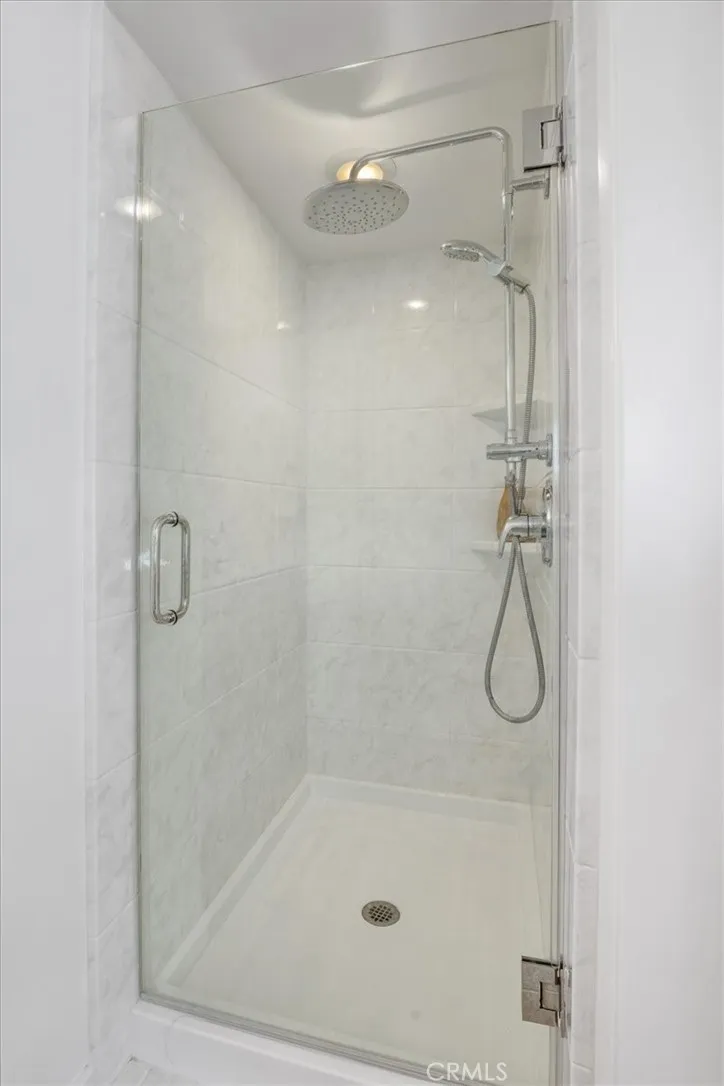 Laguna Beach, California 92651, United States, 3 Bedrooms Bedrooms, ,2 BathroomsBathrooms,Residential,Active,112463