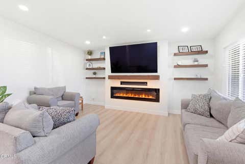 Tiny photo for 3090 Net Court, Oxnard, CA 93035 (MLS # V1-36486)