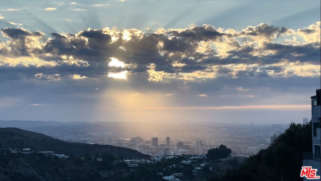 2154 Beech Knoll Road