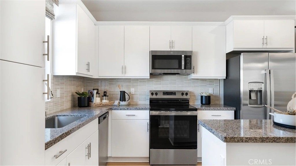 Photo of 1277 Galaxy Way, Rialto, CA 92376 (MLS # SW26082807)