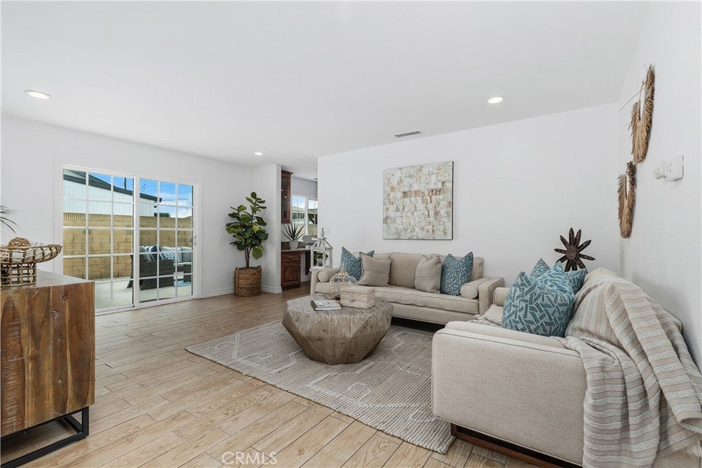 8842 Albatross Drive