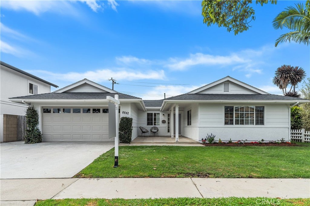 8842 Albatross Drive