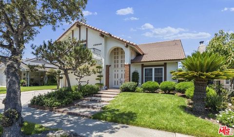 Photo of 12525 Semora Street, Cerritos, CA 90703 (MLS # 25565357)