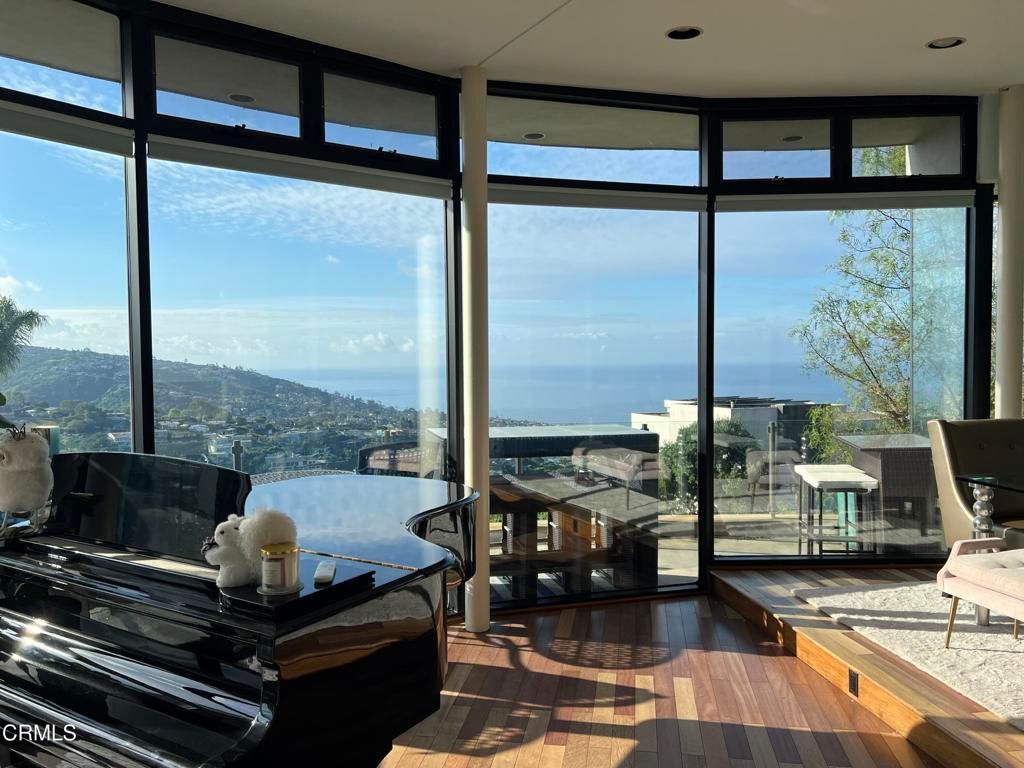 Photo of 1445 Bounty Way, Laguna Beach, CA 92651 (MLS # P1-26105)