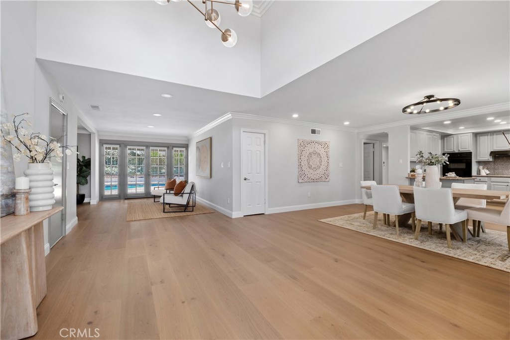 2620 Coronado Dr Drive