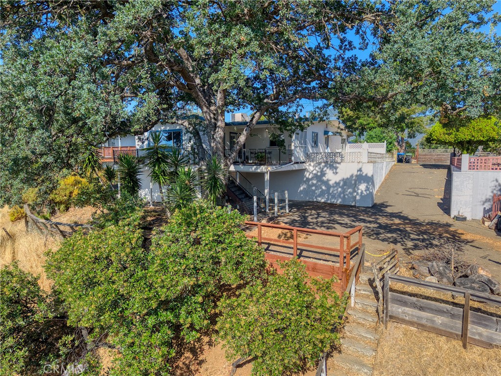 3611 Oak Drive