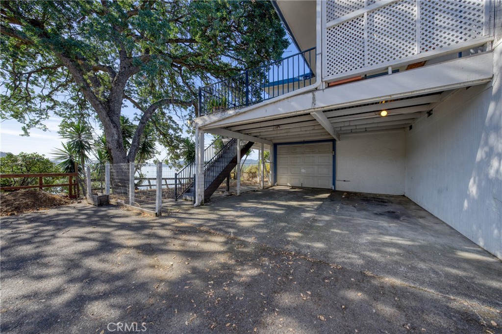 3611 Oak Drive