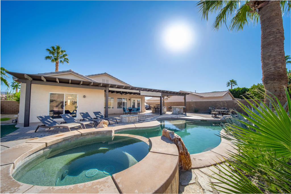 Shadow Hills - Residential