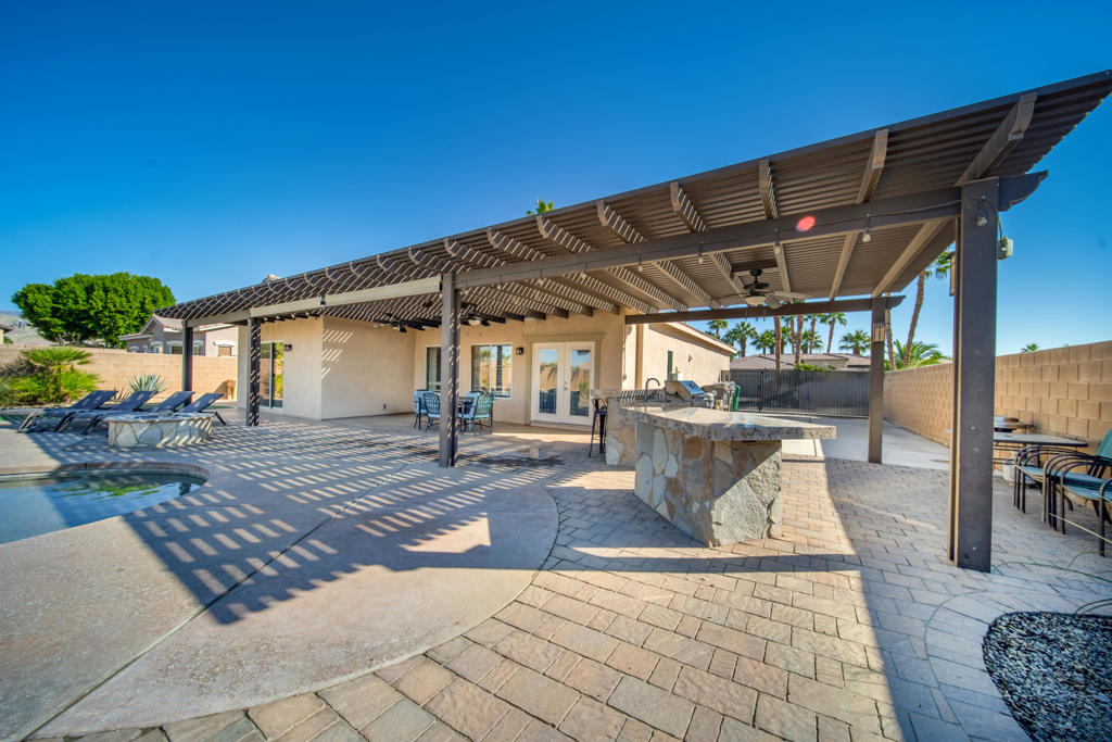 Shadow Hills - Residential