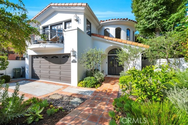 Located on one of the most coveted blocks in all of the Tree Section, 2001 Agnes Road embodies timeless modern Spanish elegance in the heart of the prestigious American Martyrs neighborhood. Homes in this location rarely become available, making this a truly special opportunity.
Beautiful lush landscaping welcomes guests through the front doors and into over 3,400 square feet of thoughtfully designed living space, filled with natural light, soaring ceilings, and sophisticated finishes. The chef’s kitchen impresses with SubZero and Wolf appliances, an expansive island that flows effortlessly into the open family room, and La Cantina doors that completely open to a private patio for seamless indoor-outdoor living. A formal dining room offers a refined setting for entertaining, while a first-floor bedroom and full bath provide versatility for guests or a home office.
Upstairs, four spacious bedrooms include a serene primary suite retreat with a spa-inspired bath and generous closets. Lush landscaping and inviting outdoor areas complete this beautiful coastal sanctuary.
Just moments from award-winning schools, Live Oak Park, and downtown Manhattan Beach, this residence offers an unmatched blend of luxury, location, and lifestyle.