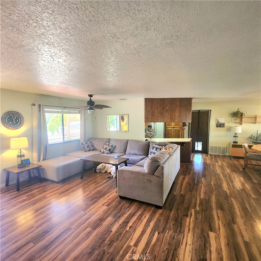 4280 Whispering Oak Way