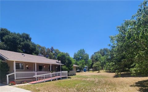 Tiny photo for 4280 Whispering Oak Way, Paso Robles, CA 93446 (MLS # SC26099725)