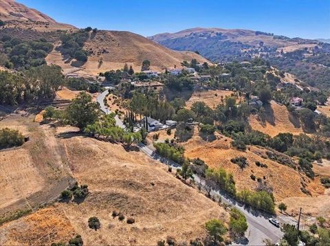 6 Claitor Way San Jose CA 95132