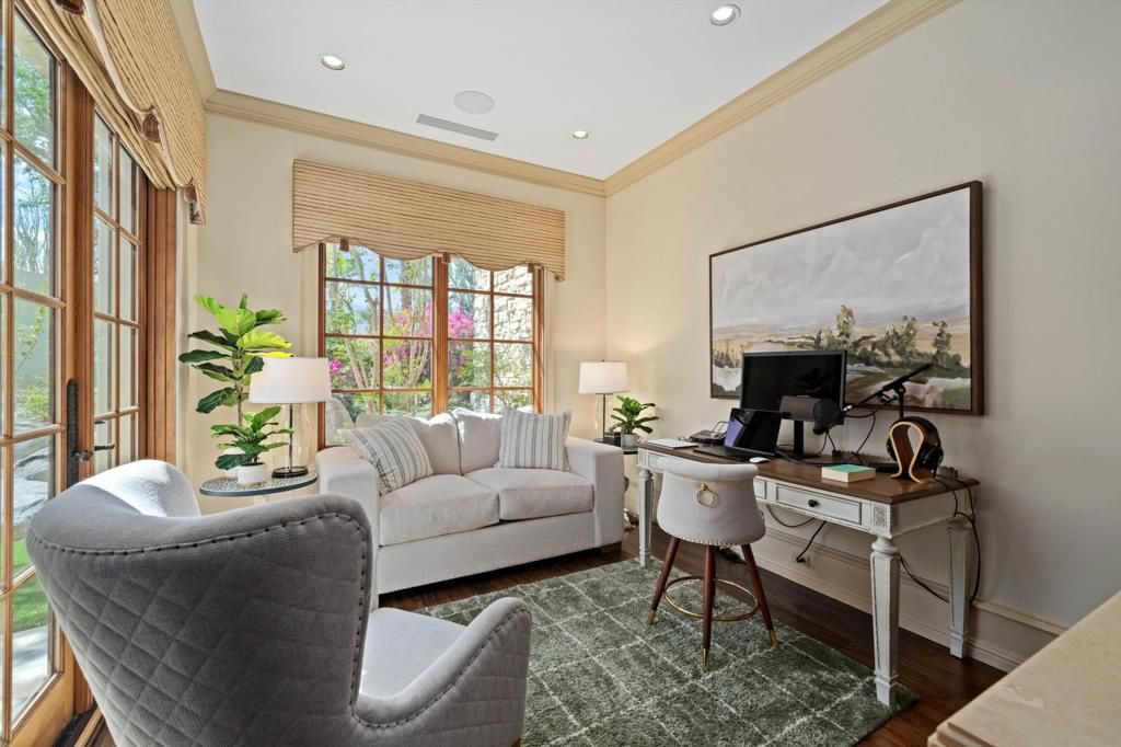 listing image 130720923145040589961