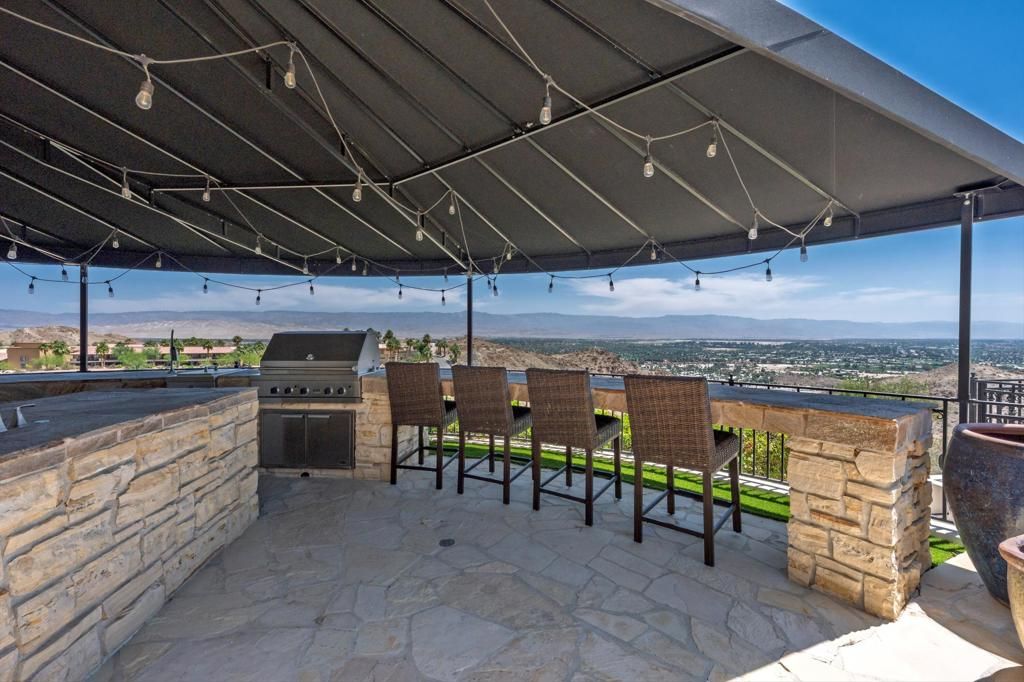 listing image 130724680558060417261