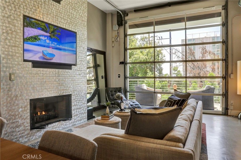 Photo of 1152 N La Cienega Boulevard #203, West Hollywood, CA 90069 (MLS # SR25192205)