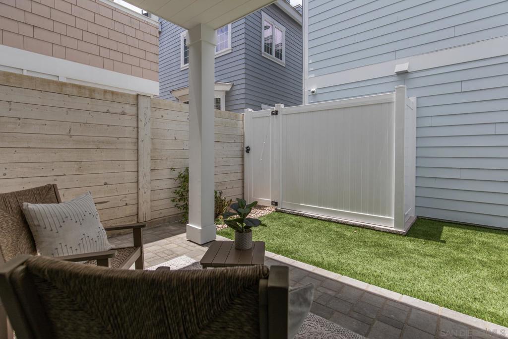 845 G Ave