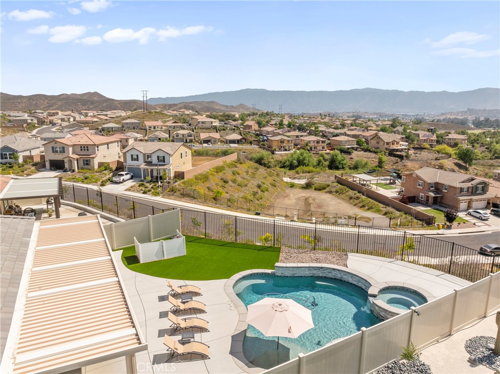 45105 Quicksilver Road