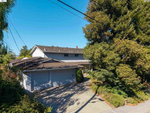 Photo of 11278 Betlen Dr DR, Dublin, CA 94568 (MLS # 41142820)