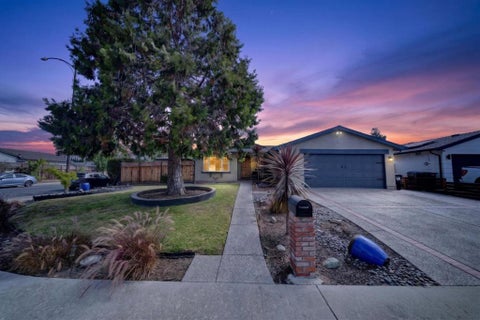 Photo of 5175 Running Bear Court, San Jose, CA 95136 (MLS # ML82054038)