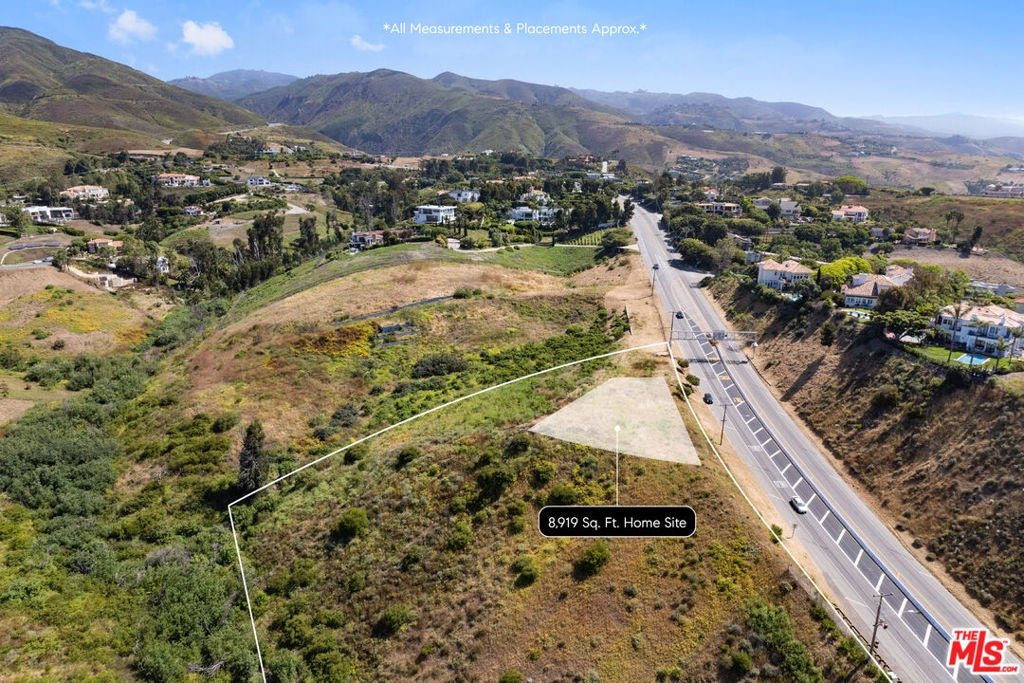 6111 Kanan Dume Road