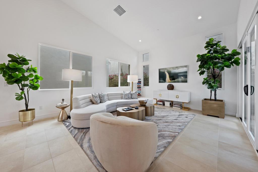 781 Fountain Drive