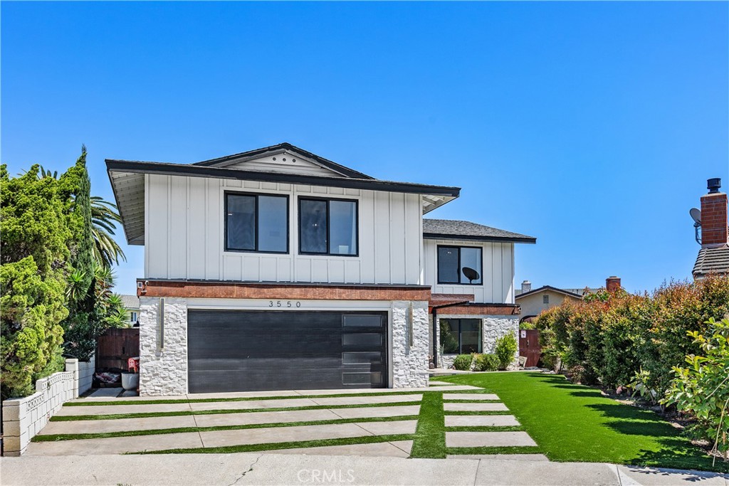 3550 Goldenrod Circle