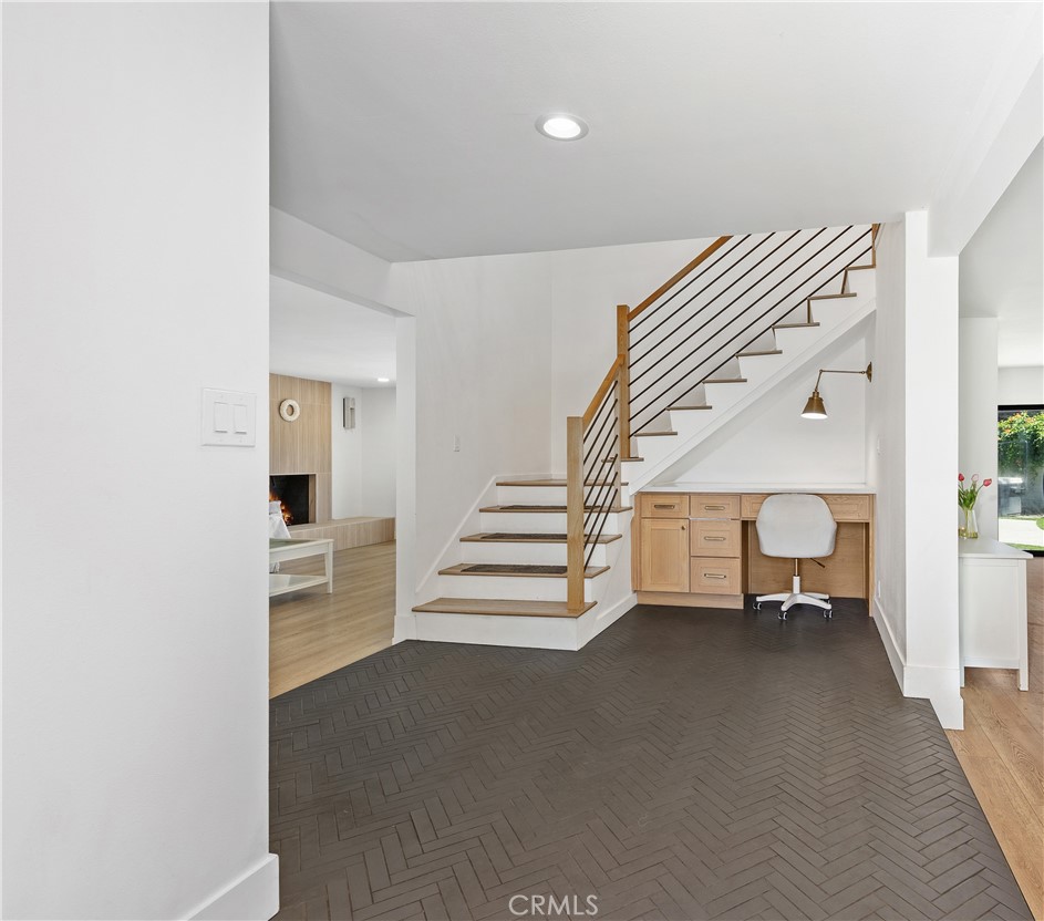 3550 Goldenrod Circle