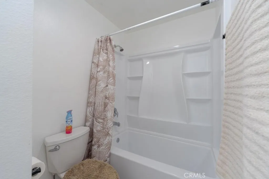 Riverside, California 92507, United States, 1 Bedroom Bedrooms, ,1 BathroomBathrooms,Residential,Active,187690