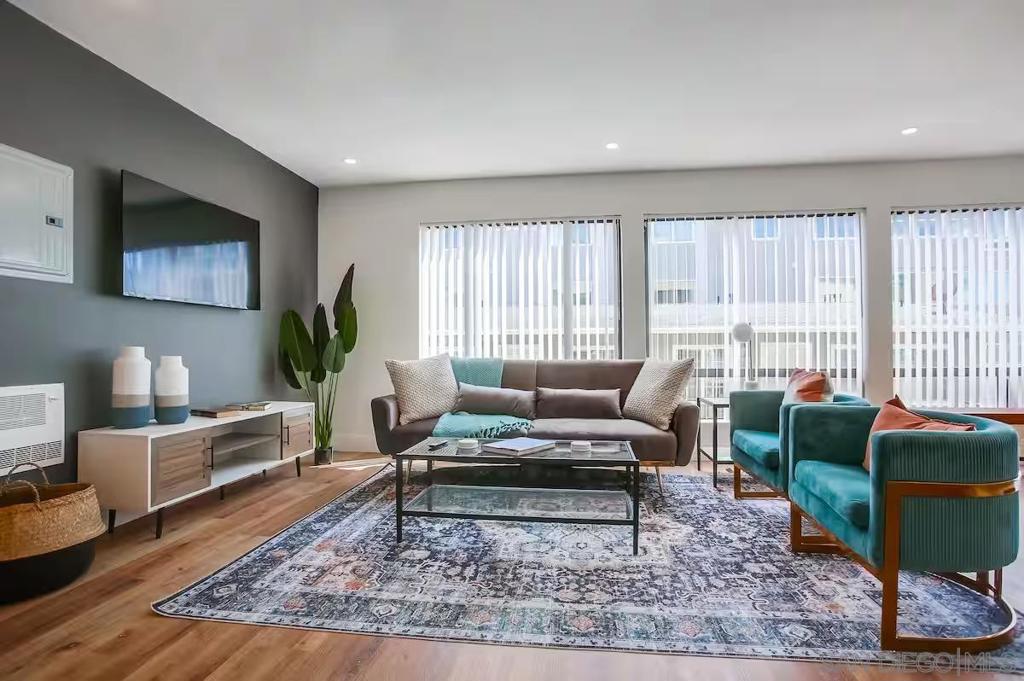 Pacific Beach - Residential