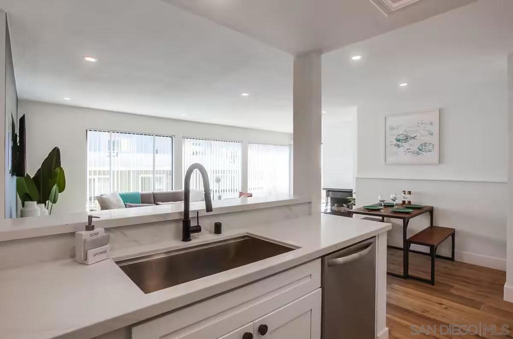 Pacific Beach - Residential