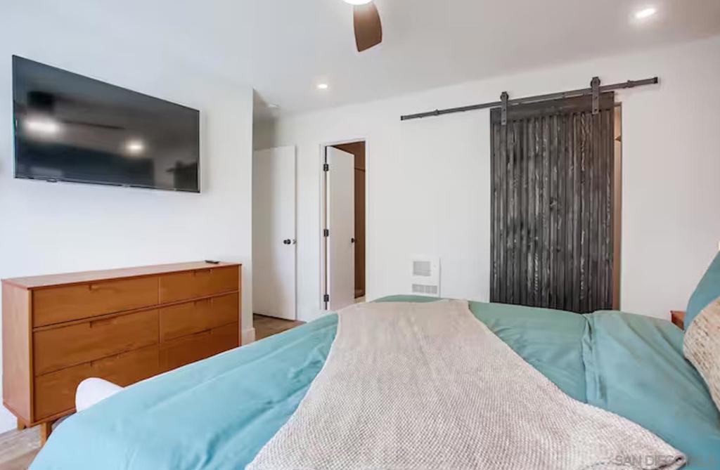 Pacific Beach - Residential