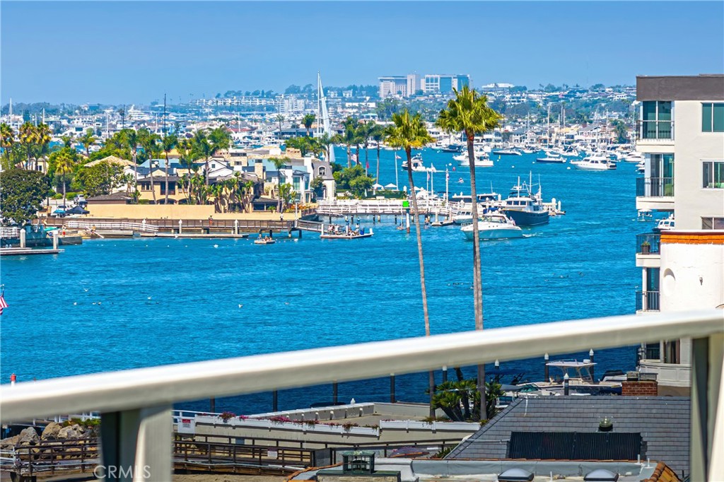 2727 Ocean Boulevard