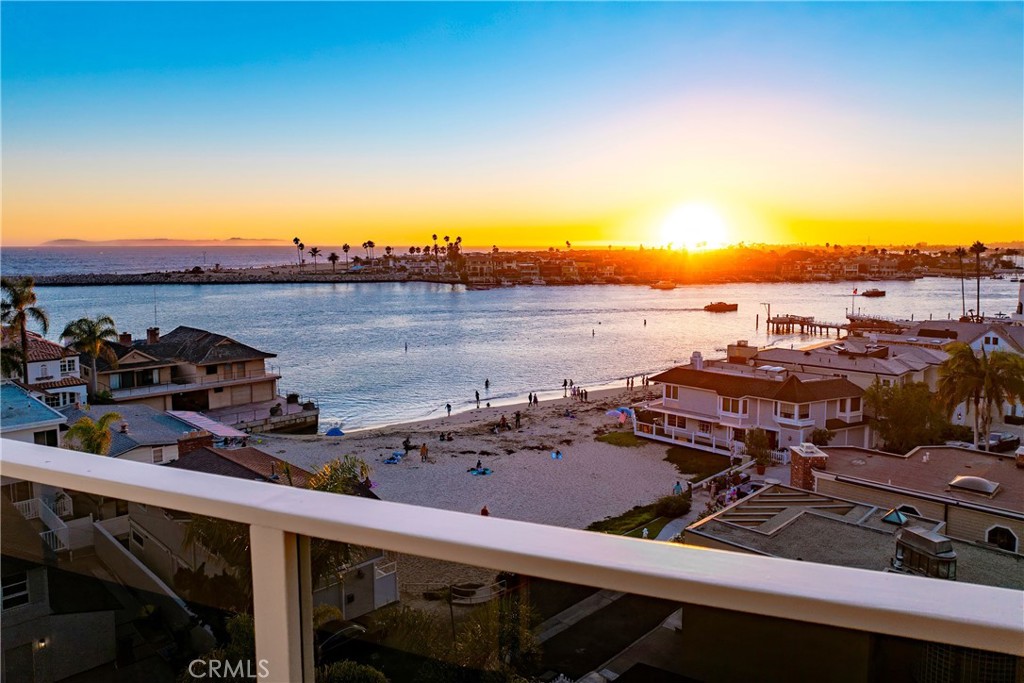 Corona del Mar South of PCH (CDMS) - Residential