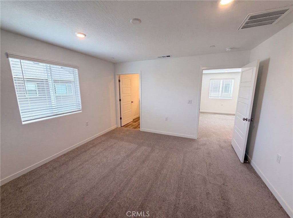 4472 Bellaire