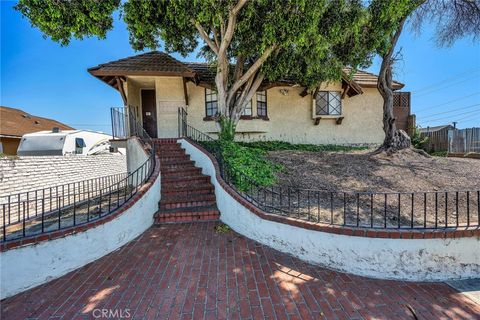 Photo of 1316 W 166th ST, Gardena, CA 90247 (MLS # SB26105384)