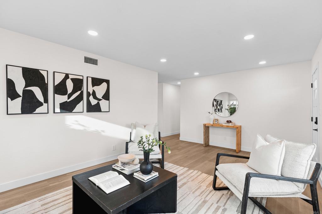 8771 Arcturus Way