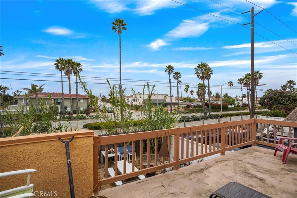 Dunes Beach Area - Residential Income