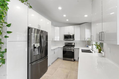 Tiny photo for 4552 Milpas Street, Camarillo, CA 93012 (MLS # V1-38317)