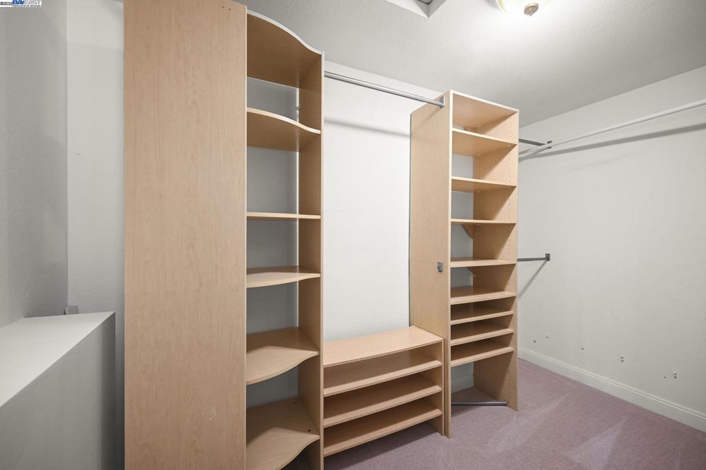 WOODRANCH - Residential