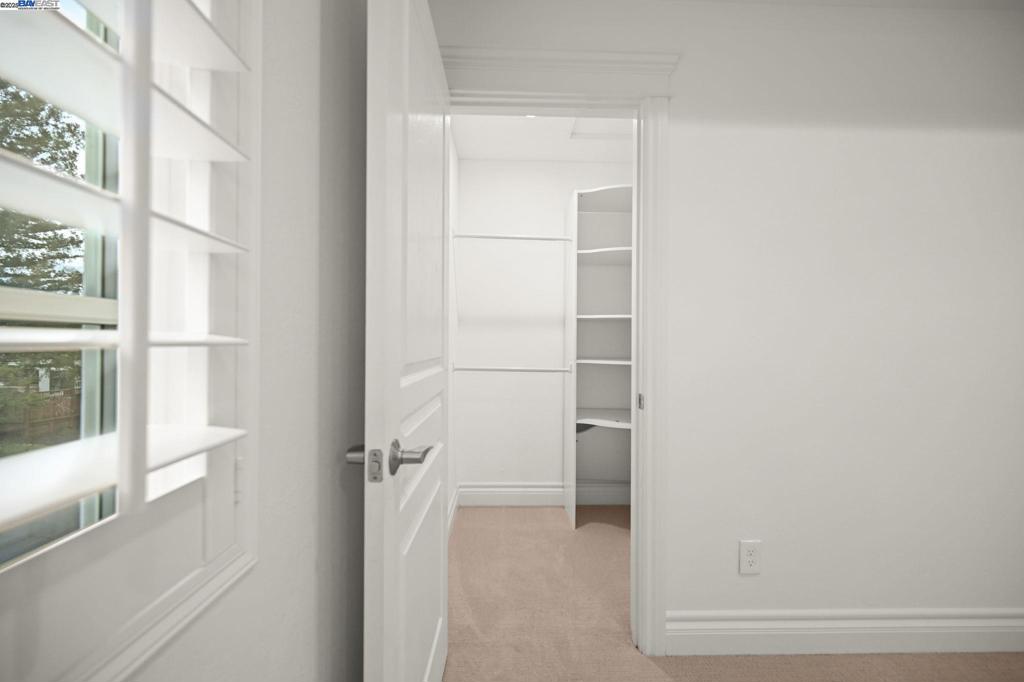 WOODRANCH - Residential