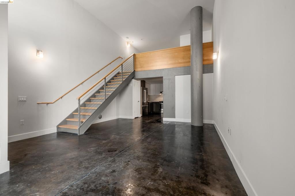901 Jefferson St. 108