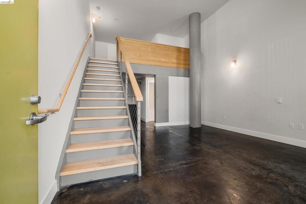 901 Jefferson St. 108