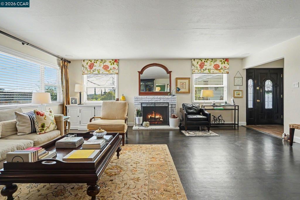 80 Gilrix Dr