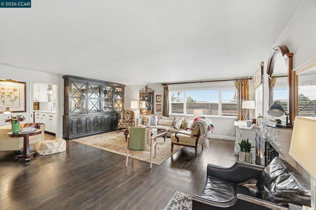 80 Gilrix Dr