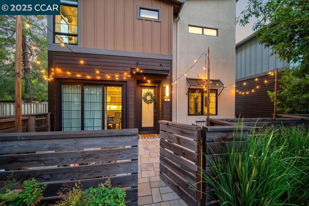 DOWNTOWN W.CREEK - Residential