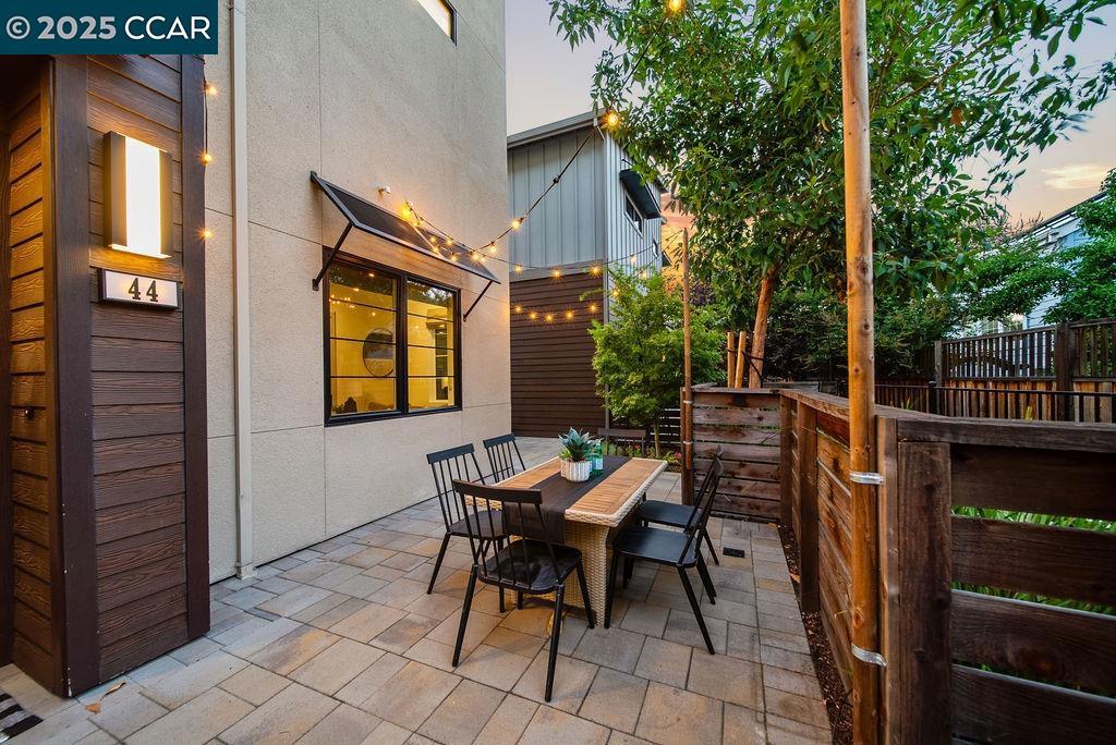 DOWNTOWN W.CREEK - Residential