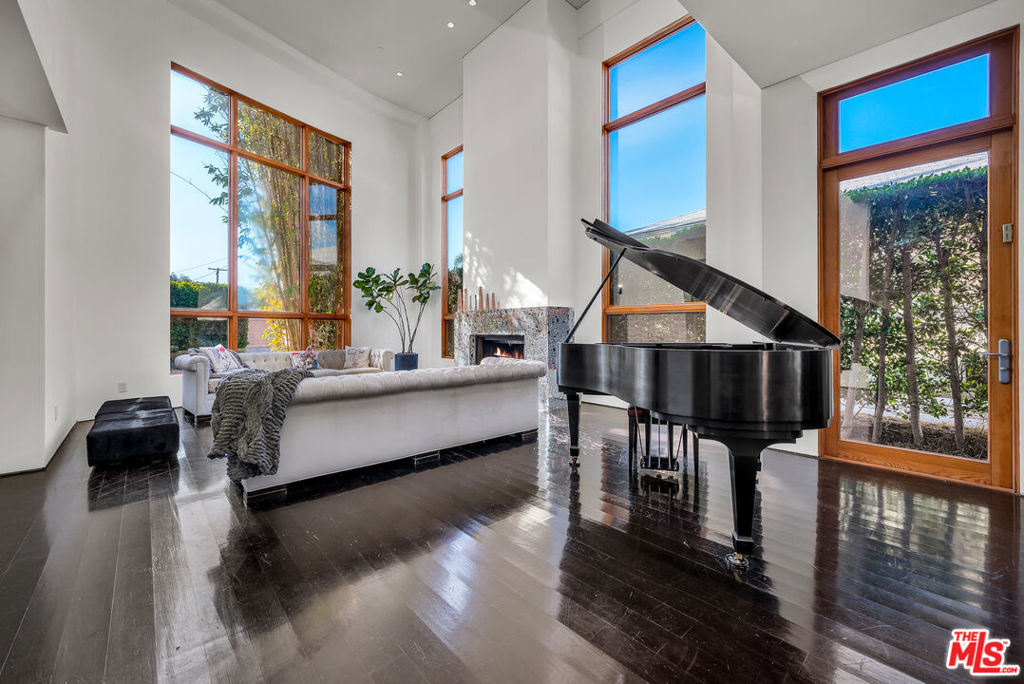 Properties 3 1055 26th Street